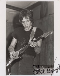 circa-1975-stevie-ray-vaughan-signed-photograph-3